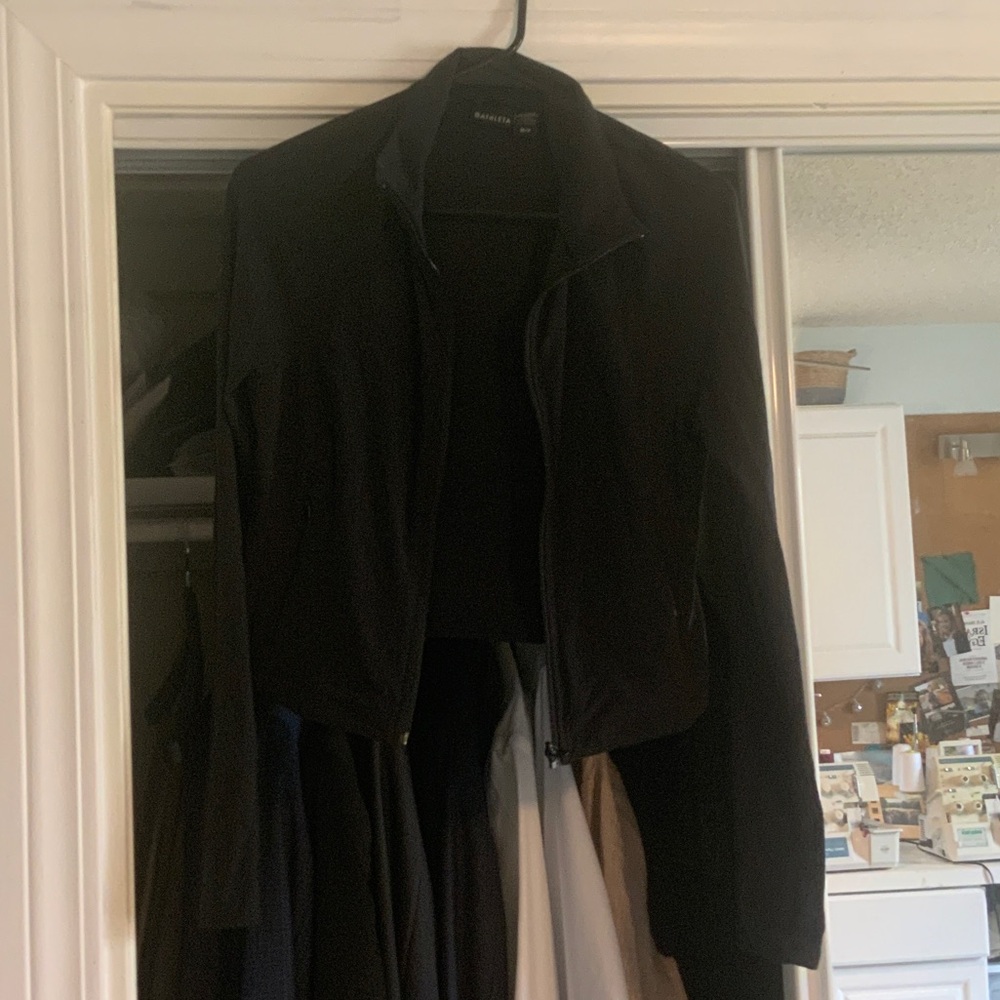 Athleta Women's Black athletic zip up